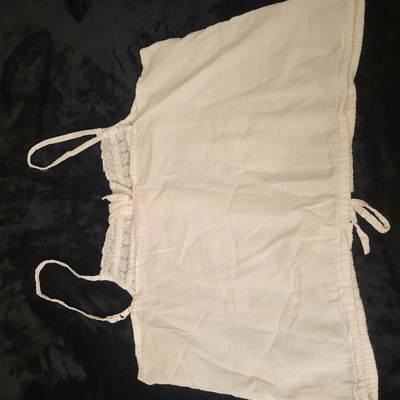 Crop - Picture 3 of 4